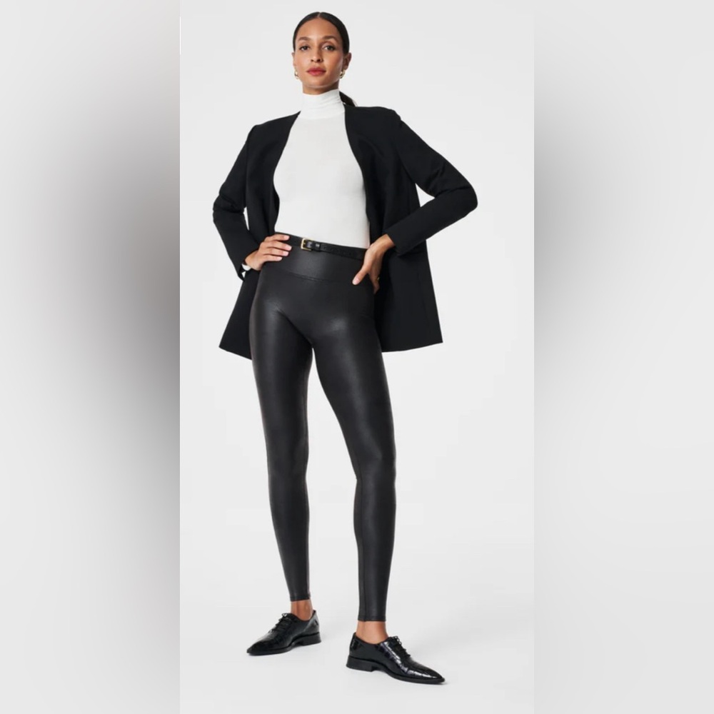 Spanx Faux Leather Leggings size XL Petite